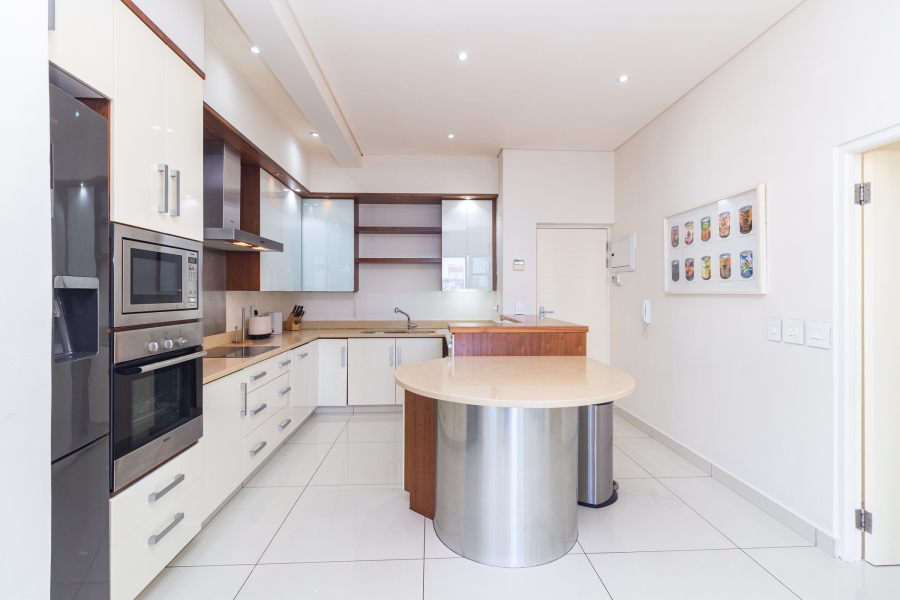 2 Bedroom Property for Sale in De Waterkant Western Cape